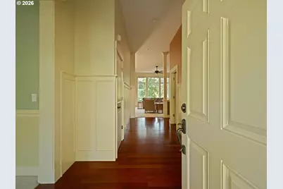 3044 SW Wilbard St, Portland, OR 97219 - Photo 4