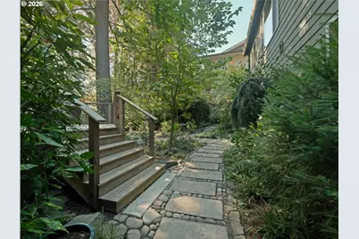 3044 SW Wilbard St, Portland, OR 97219 - Photo 42