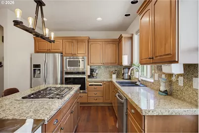13247 SW Timara Ln, Portland, OR 97224 - Photo 12