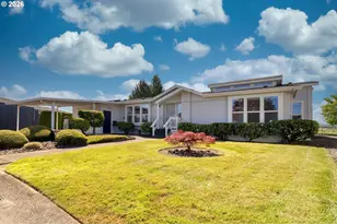 51390 Westlake Dr, Scappoose, OR 97056 - Photo 2