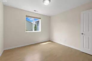 4952 SE Pioneer Ln, Troutdale, OR 97060 - Photo 34