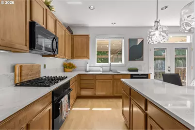 4952 SE Pioneer Ln, Troutdale, OR 97060 - Photo 14