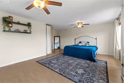 4952 SE Pioneer Ln, Troutdale, OR 97060 - Photo 32