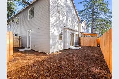 7456 SE Tolman St, Portland, OR 97206 - Photo 14