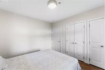 2015 SE Columbia River Dr #220, Vancouver, WA 98661 - Photo 32