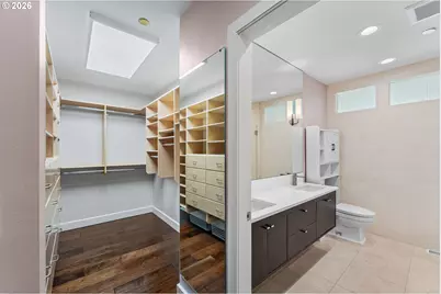 2015 SE Columbia River Dr #220, Vancouver, WA 98661 - Photo 28