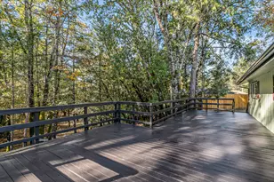 387 Cienaga Ln, Grants Pass, OR 97526 - Photo 30