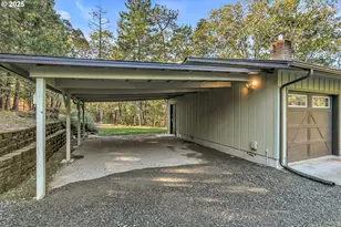 387 Cienaga Ln, Grants Pass, OR 97526 - Photo 34