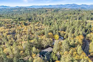 387 Cienaga Ln, Grants Pass, OR 97526 - Photo 42