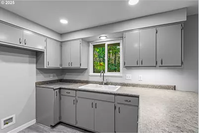 387 Cienaga Ln, Grants Pass, OR 97526 - Photo 14