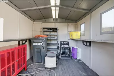 7620 SE Crystal Springs Blvd, Portland, OR 97206 - Photo 28