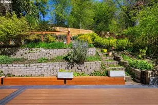 5817 SW Alfred St, Portland, OR 97219 - Photo 36