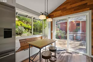 5817 SW Alfred St, Portland, OR 97219 - Photo 14