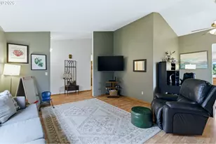 4468 Fuhrer St NE, Salem, OR 97305 - Photo 12