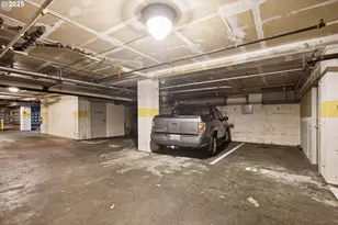 416 NW 13th Ave, Portland, OR 97209 - Photo 24