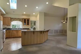 1243 Delrose Dr, Springfield, OR 97477 - Photo 6