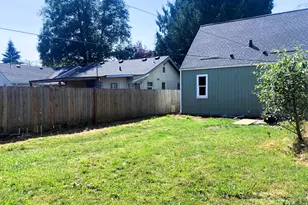 348 20th Ave, Longview, WA 98632 - Photo 4