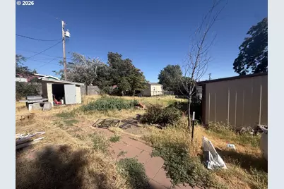 204 Chestnut St, Murdock, WA 98635 - Photo 2