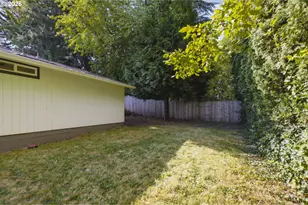 4665 NE 119th Ave, Portland, OR 97220 - Photo 42