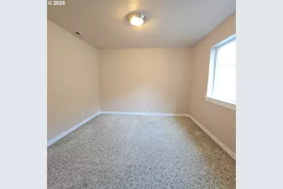 17980 NW Rapid St, Beaverton, OR 97006 - Photo 20