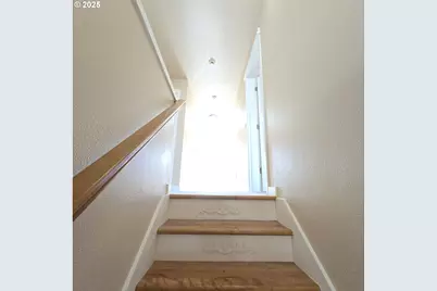 17980 NW Rapid St, Beaverton, OR 97006 - Photo 16