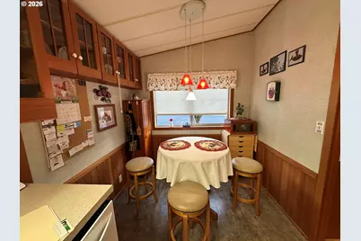 68 Danita Ln, Roseburg, OR 97470 - Photo 12