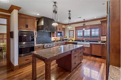 5905 Buena Vista Dr, Vancouver, WA 98661 - Photo 8