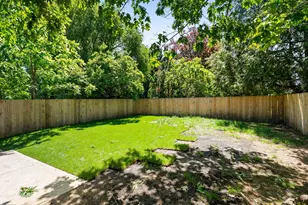 8042 SE Tolman St, Portland, OR 97206 - Photo 38