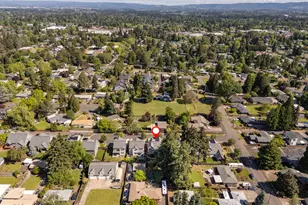 19216 SW Magnolia Ln, Beaverton, OR 97078 - Photo 34
