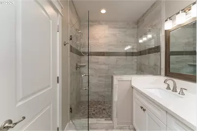 19216 SW Magnolia Ln, Beaverton, OR 97078 - Photo 10