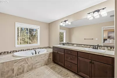 3767 SE Willamette Ave, Hillsboro, OR 97123 - Photo 26