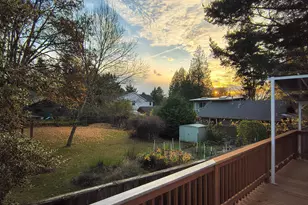 7321 SW 52nd Ave, Portland, OR 97219 - Photo 32