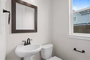 3562 SE 86th Ave, Hillsboro, OR 97123 - Photo 10