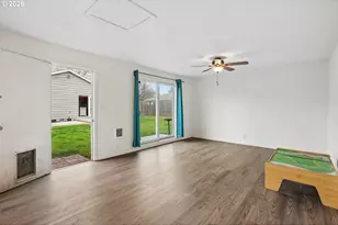 8424 SE Cornwell Ave, Happy Valley, OR 97086 - Photo 20