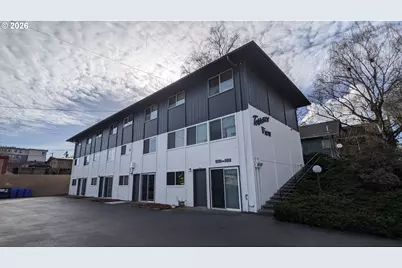 4405 SE 15th Ave, Portland, OR 97202 - Photo 1