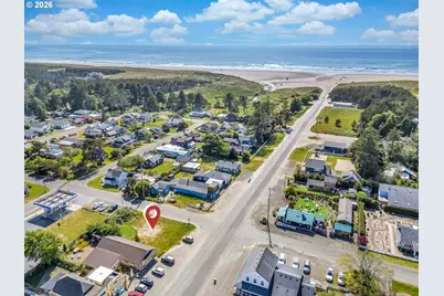 1402 Bay Ave, Ocean Park, WA 98640 - Photo 14
