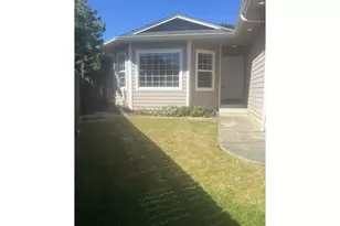 142 Swain Ct, Reedsport, OR 97467 - Photo 2