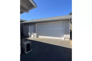 142 Swain Ct, Reedsport, OR 97467 - Photo 4