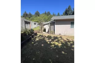 142 Swain Ct, Reedsport, OR 97467 - Photo 30