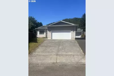 142 Swain Ct, Reedsport, OR 97467 - Photo 1
