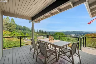 2105 NW Couch St, Camas, WA 98607 - Photo 30