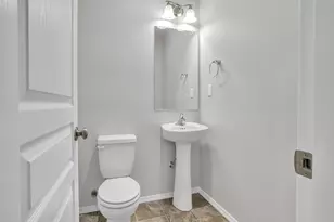 21425 Savage Rd, Sheridan, OR 97378 - Photo 12