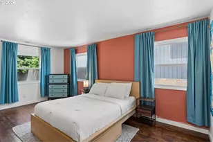 9805 N Clarendon Ave, Portland, OR 97203 - Photo 18