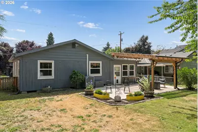 9805 N Clarendon Ave, Portland, OR 97203 - Photo 34