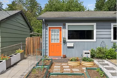 9805 N Clarendon Ave, Portland, OR 97203 - Photo 2