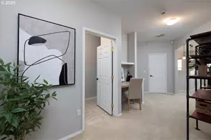 1145 NE Horizon Loop, Hillsboro, OR 97124 - Photo 4