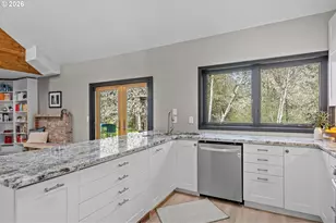 3373 Lavina Dr, Forest Grove, OR 97116 - Photo 10