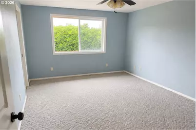 846 Sanford St, Coos Bay, OR 97420 - Photo 12