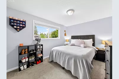 7812 SE Crystal Springs Blvd, Portland, OR 97206 - Photo 14