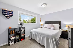 7812 SE Crystal Springs Blvd, Portland, OR 97206 - Photo 14